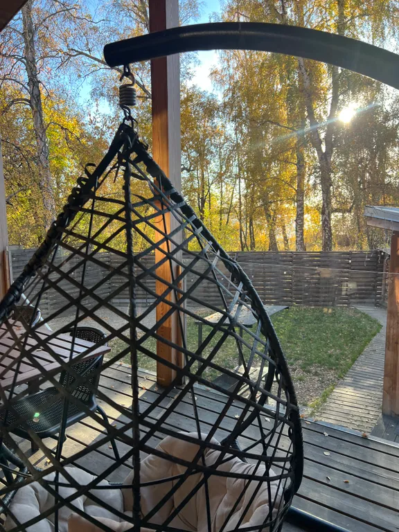 Шале с панорамными окнами и видом на озеро Чебаркуль