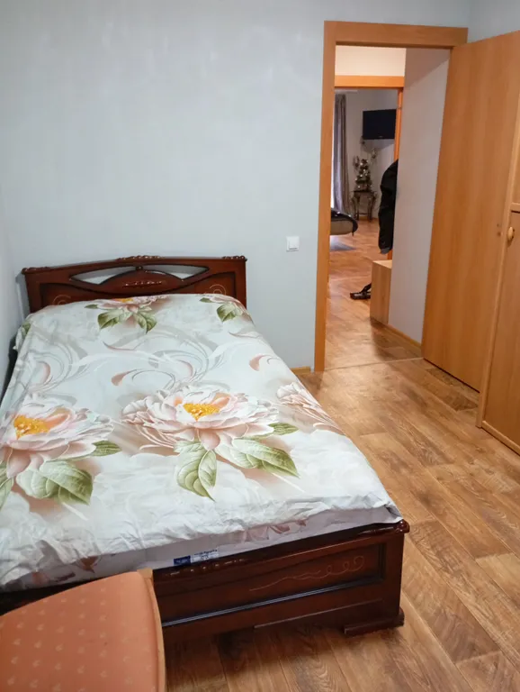 Квартира Теплая уютная квартира в новом доме — Лодейное Поле