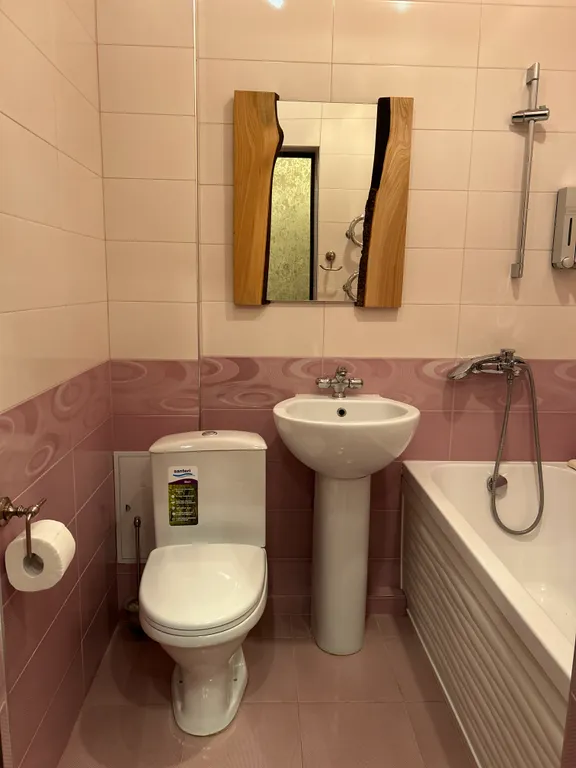 Уютная чистая квартира в удобном районе недалеко от центра города