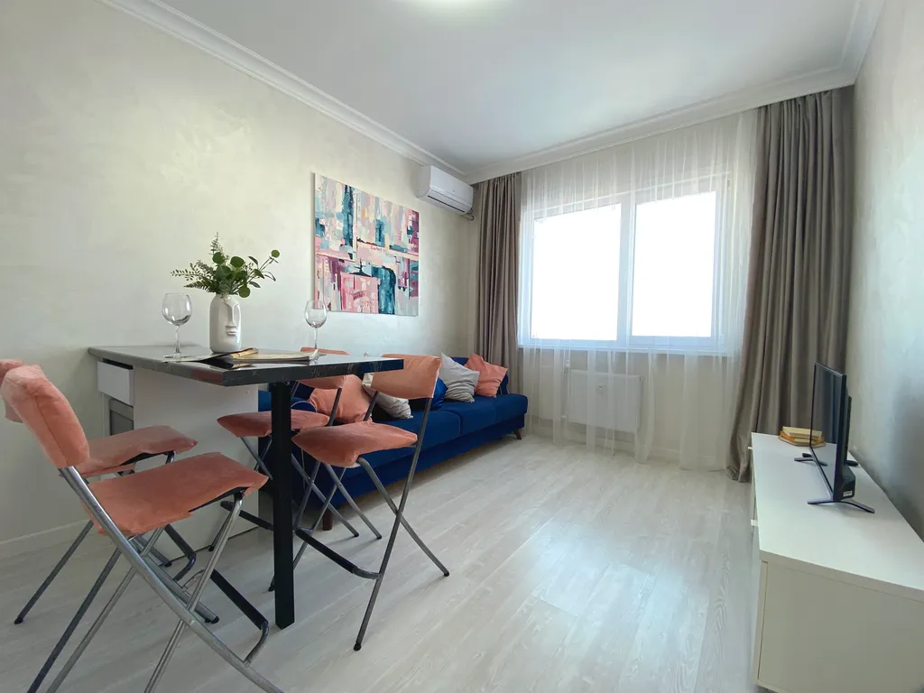 1-комнатная квартира около Города еды