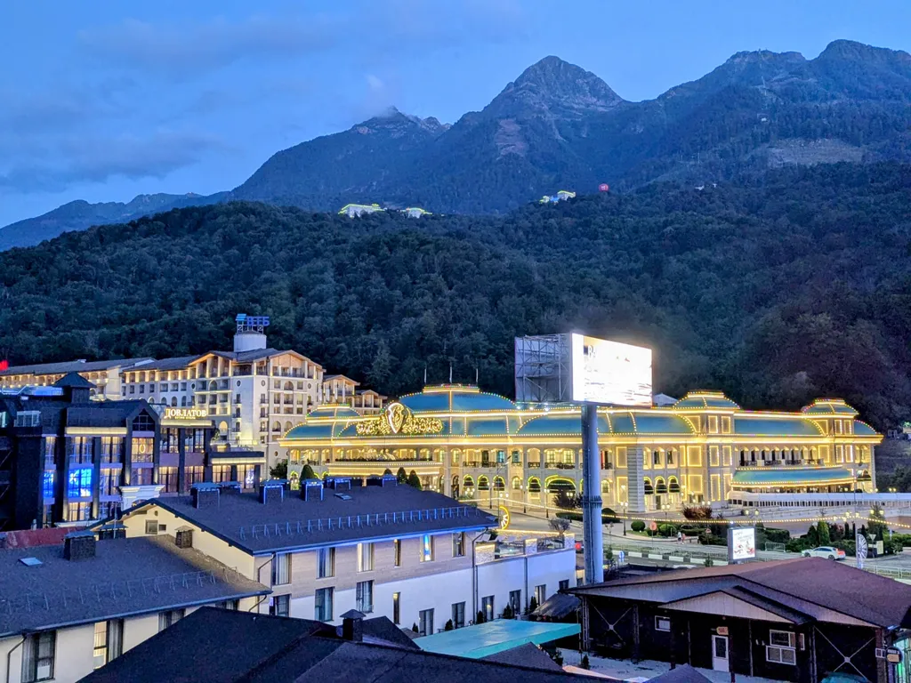 Просторная квартира с новым ремонтом для семьи в центре