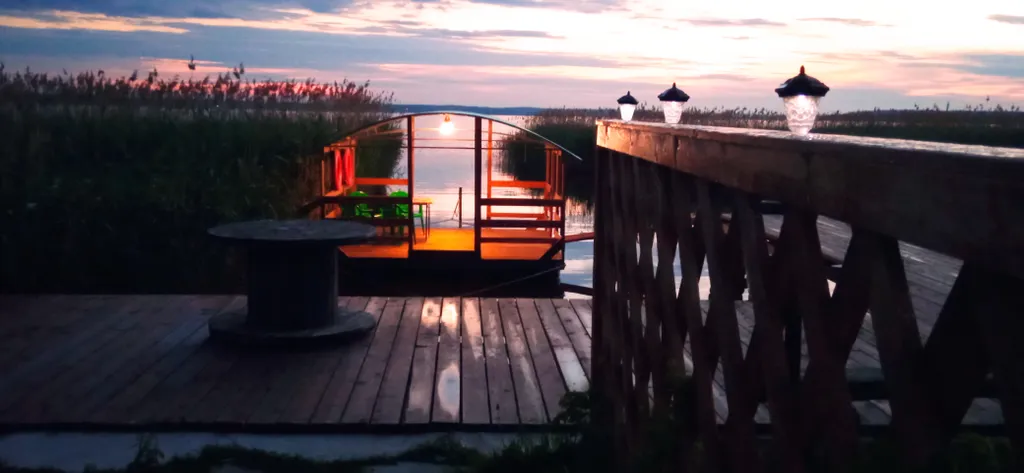 Дом у озера Селигер