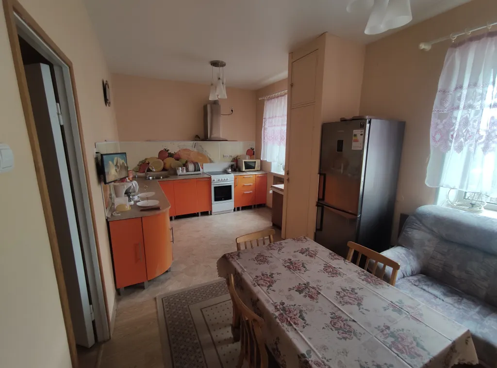 Просторные апартаменты в центре с видом на озеро