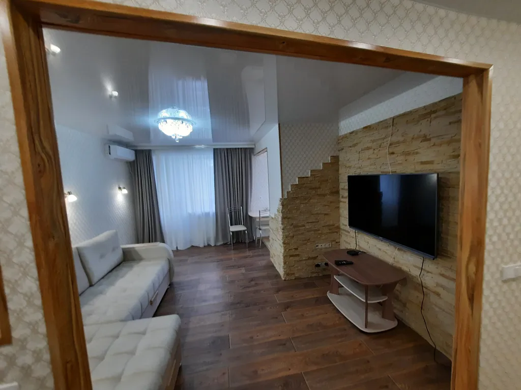 Квартира Кольцо Карбышева, гостиница Ахтуба 1 остановка, вокзал, Воинская часть — аренда посуточно в Волжский