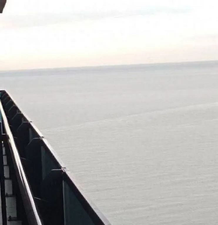 Квартира Апартаменты у моря с шикарным видом в апарт-отеле orbi beach tower — Батуми