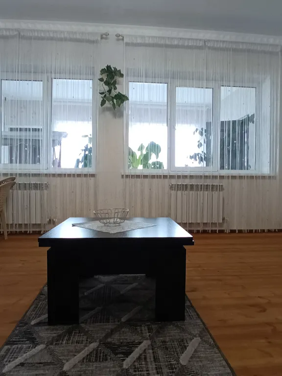 Коттедж с видом на горы для отдыха на природе