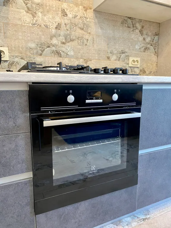 Новая 2-х комнатная квартира с закрытой территорией