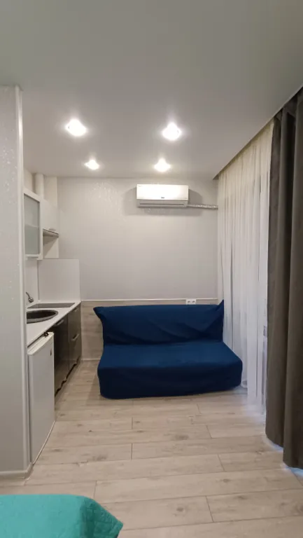 Квартира Квартира Студия с бассейном на берегу моря — Адлер