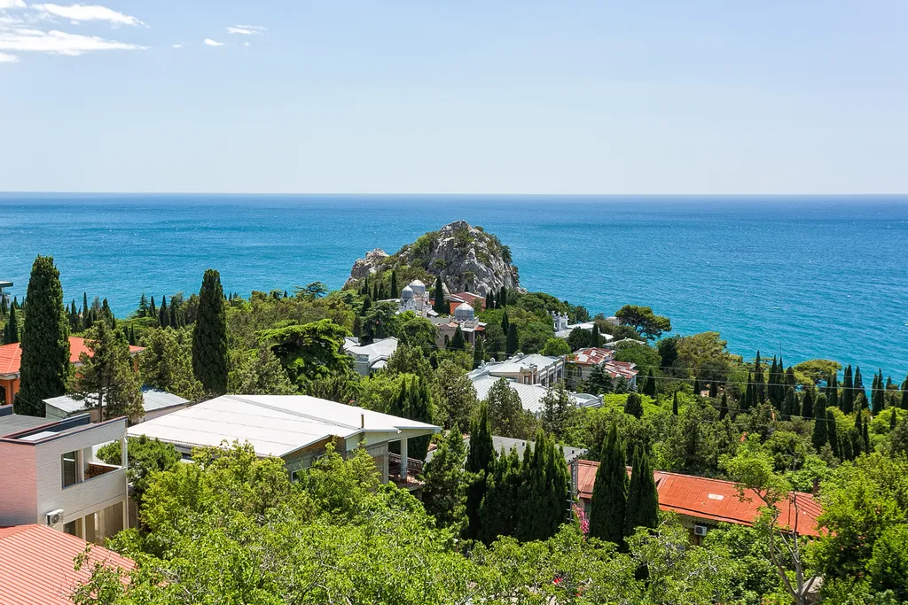 Квартира с двумя балконами и панорамным видом на море и горы — аренда посуточно в Симеиз