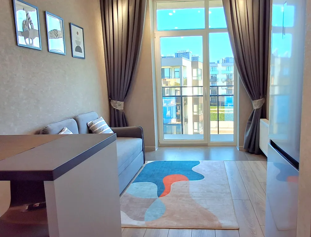 Тёплый берег