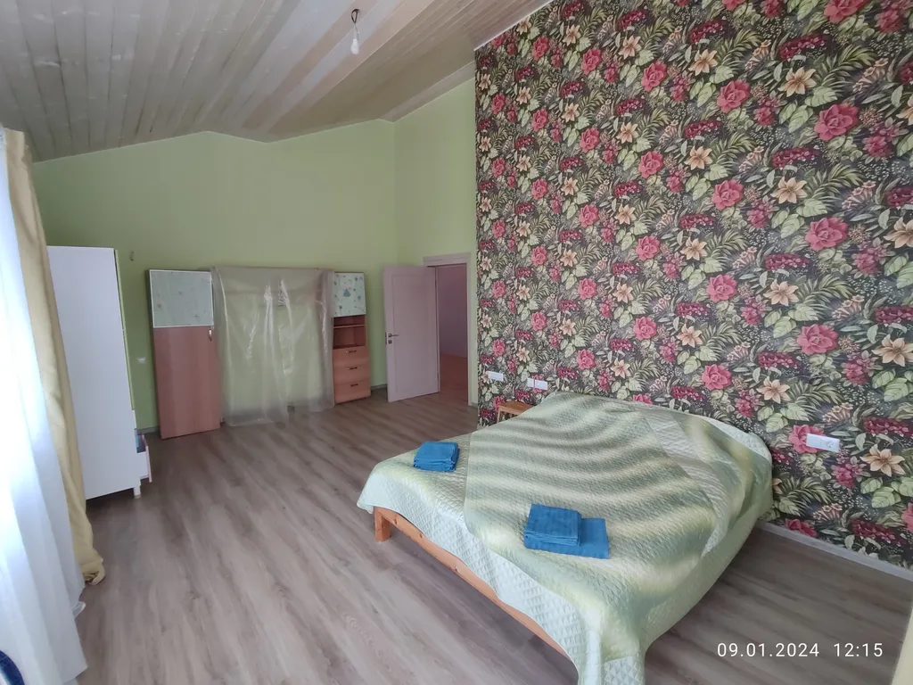 Добрый дом с баней и большим залом-камином