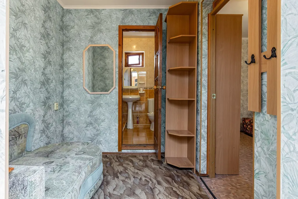 Квартира Квартира Улучшенный Двухкомнатный Трехместный номер — Геленджик