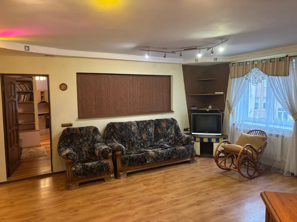 Квартира у зоопарка