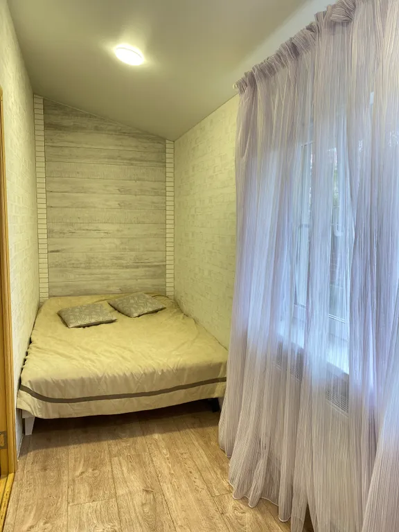 Дом возле Олимпийского парка с плодовым садом