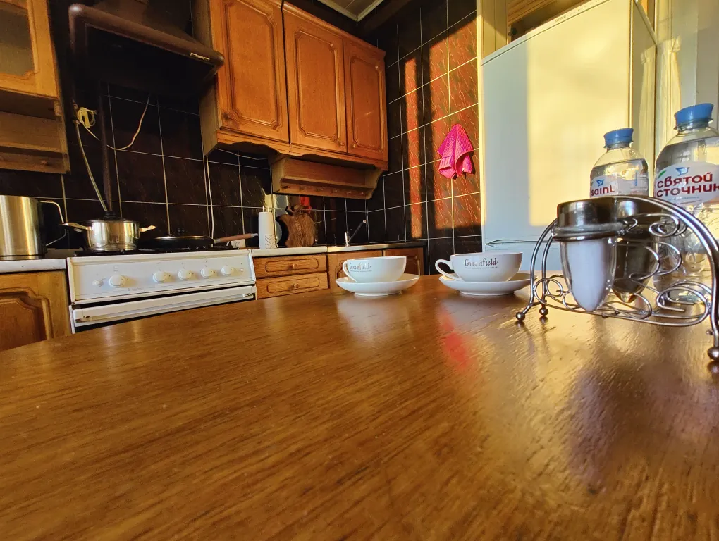 3-комнатная возле ТЦ Корона