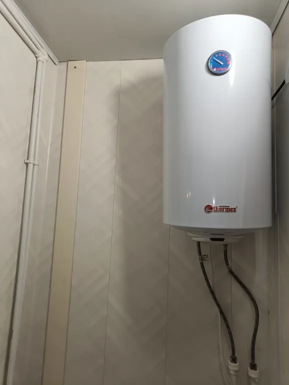 Красивый уютный дом у озера