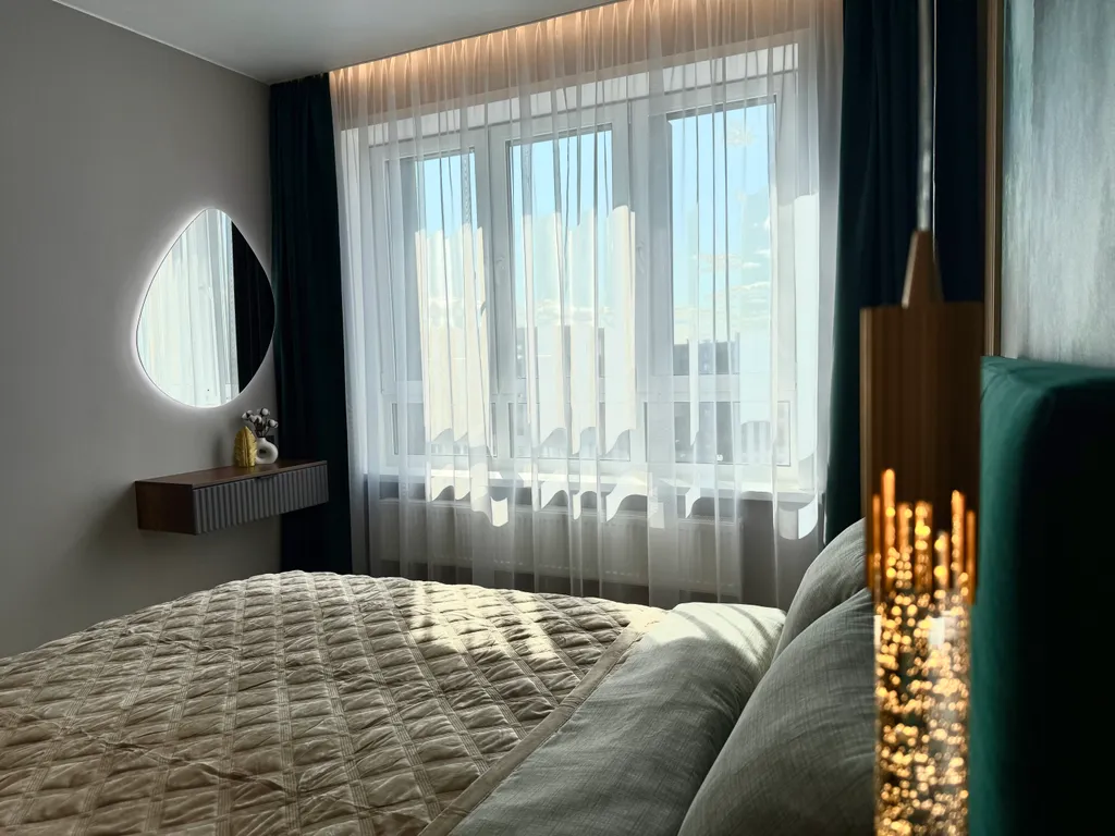 Просторная двухкомнатная квартира в жк Новатор