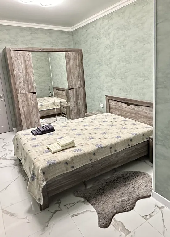 Уютная квартира в сосновом бору с видом на реку, лес и горы