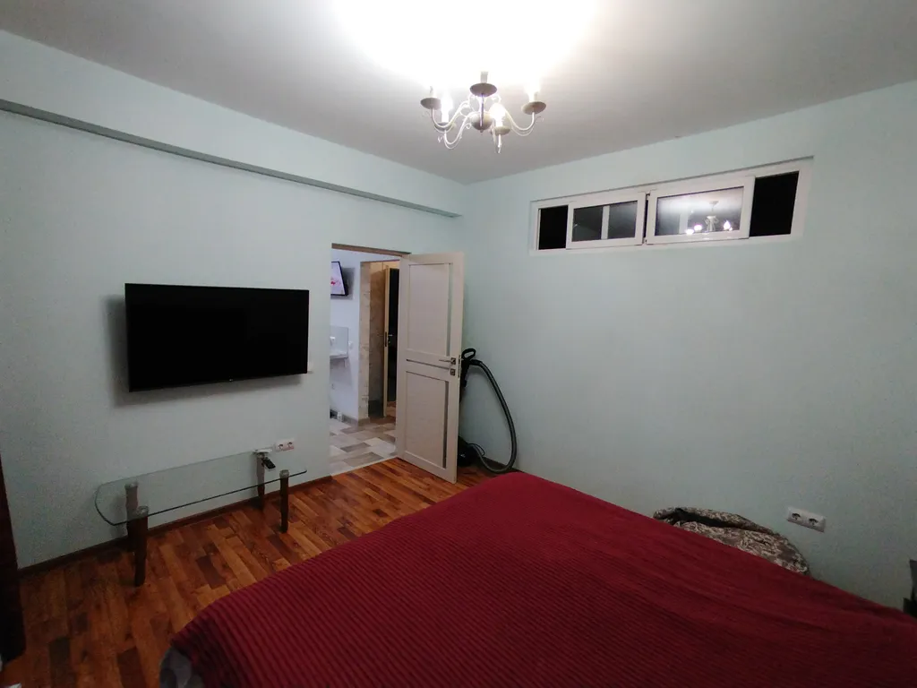 Двухкомнатная квартира с балконом на Соколиной