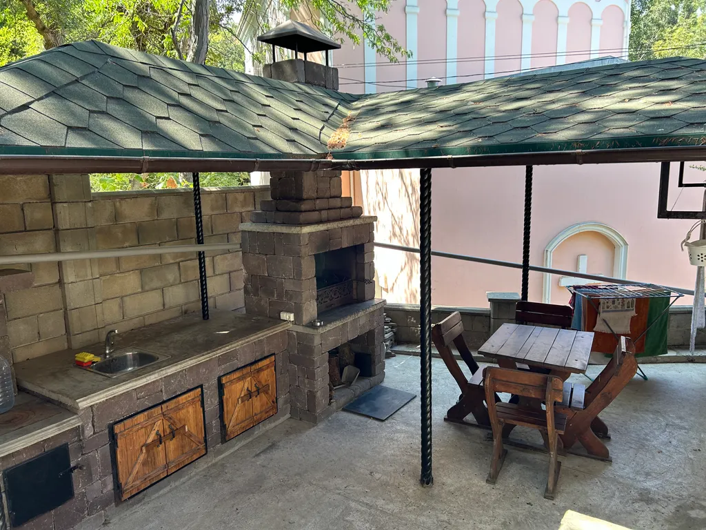 Уютная квартира в историческом центре города, близко к морю — аренда посуточно в Ялта