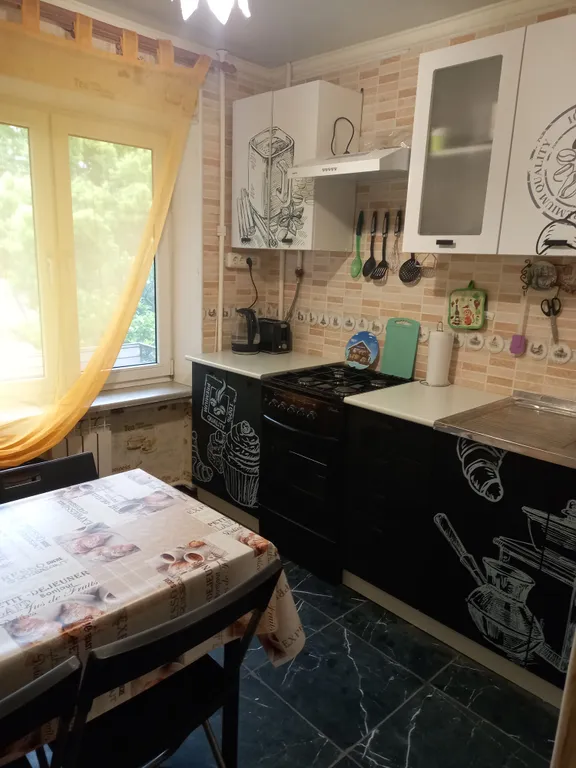 Трёхкомнатная квартира  в самом центре Лазаревского