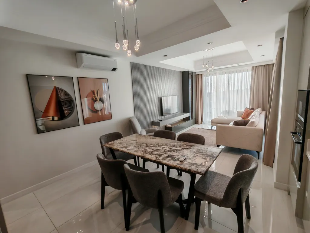 Квартира 2+1 в Azura World c видом на бассейн и аквапарком