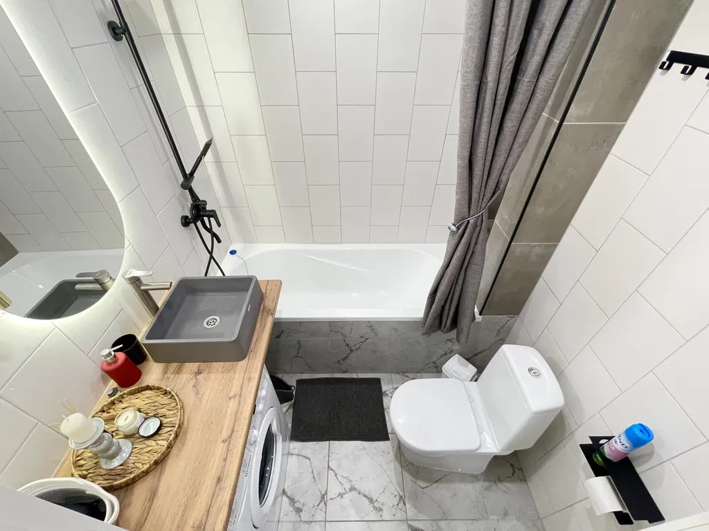 Дизайнерские апартаменты с ванной