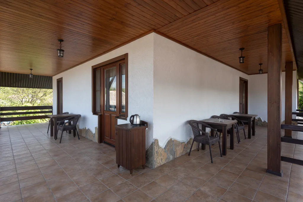 Дом с бассейном и баней для уединенного отдыха