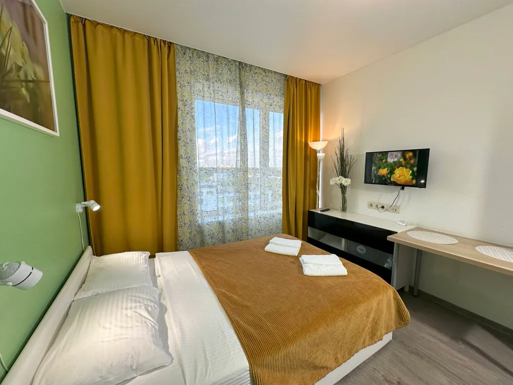 Идеальный выбор: чистая современная квартира-студия в современном доме