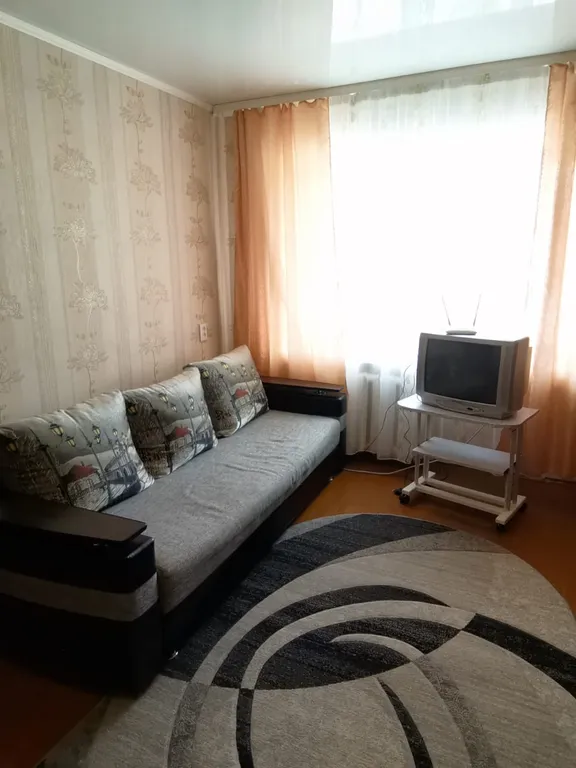 Светлая квартира в центре города — аренда посуточно в Кумертау