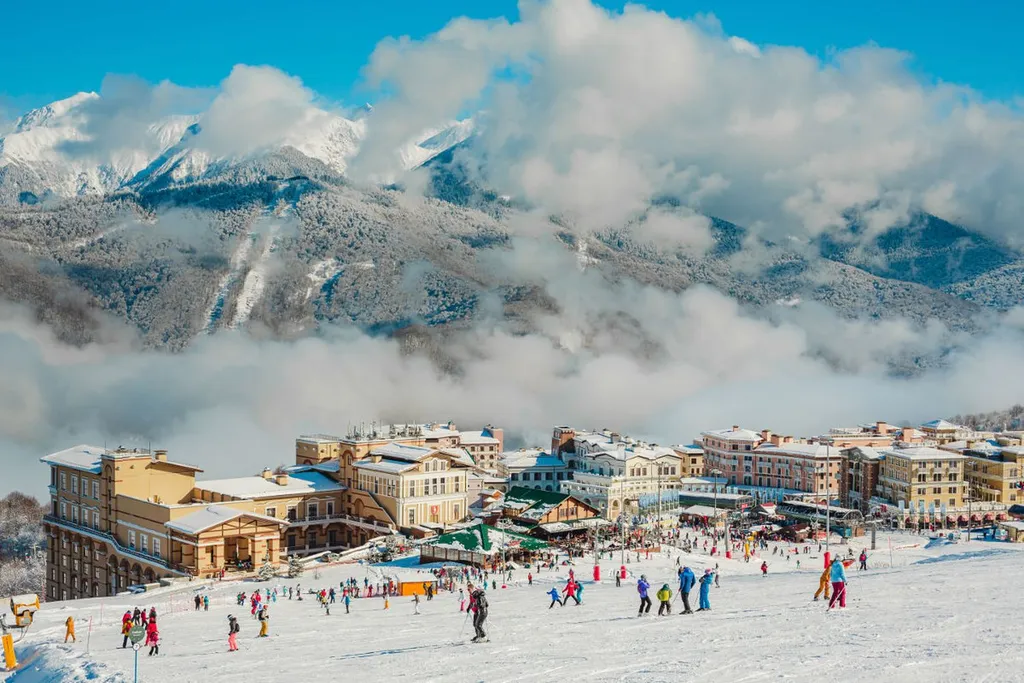 Двухуровневая студия с видом на горы