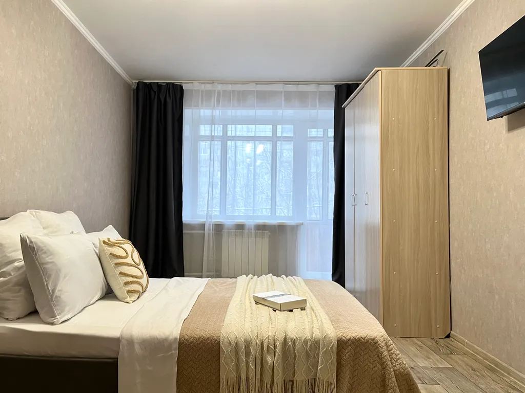 Квартира Апартаменты возле краевой больницы — Красноярск