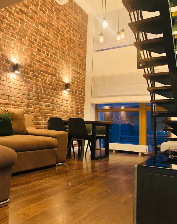 Апартаменты Лофт Парк Мира 2-уровневый