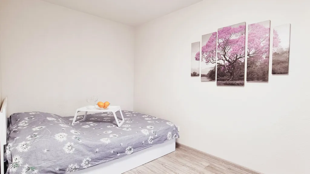 Светлая уютная квартира в самом центре города — аренда посуточно в Пермь