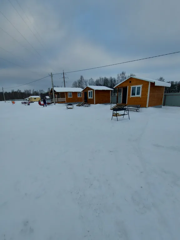 Домик на берегу для двух человек