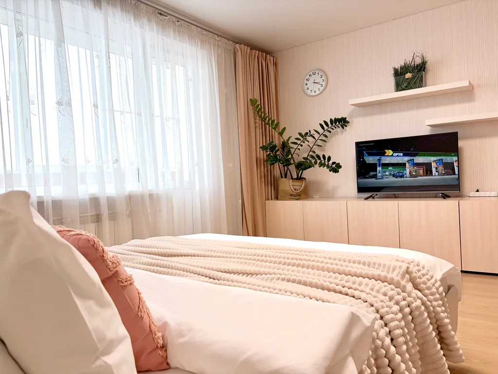 Просторная однокомнатная квартира с прямым выездом на трассу