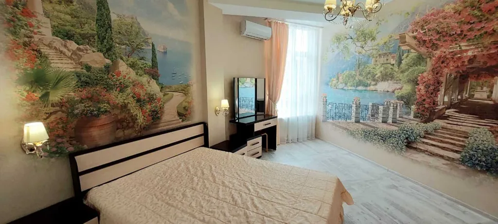 Квартира Квартира Евротрешка 80 кв.м  в 50 м. от моря, с великолепным видом на море — Геленджик