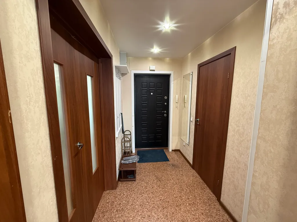 "В Гости!" на Запорожской 53 (1к квартира рядом с БЦ "Сити")