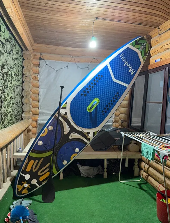 Деревянный дом у моря