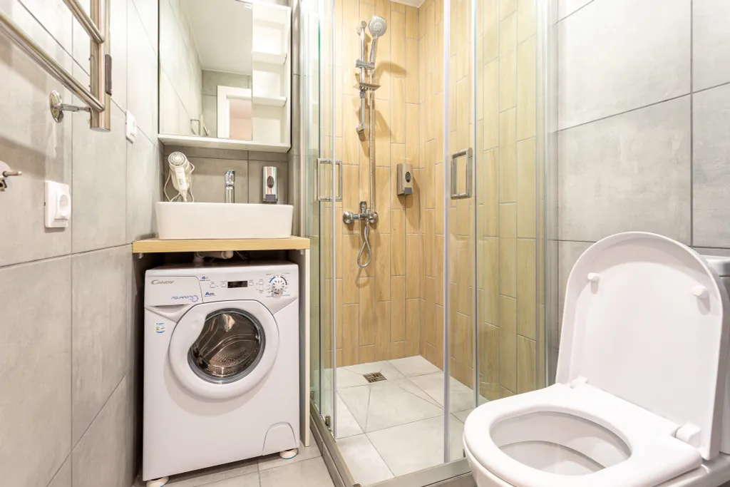 Современная студия Морент с ярким интерьером в жк фрукты