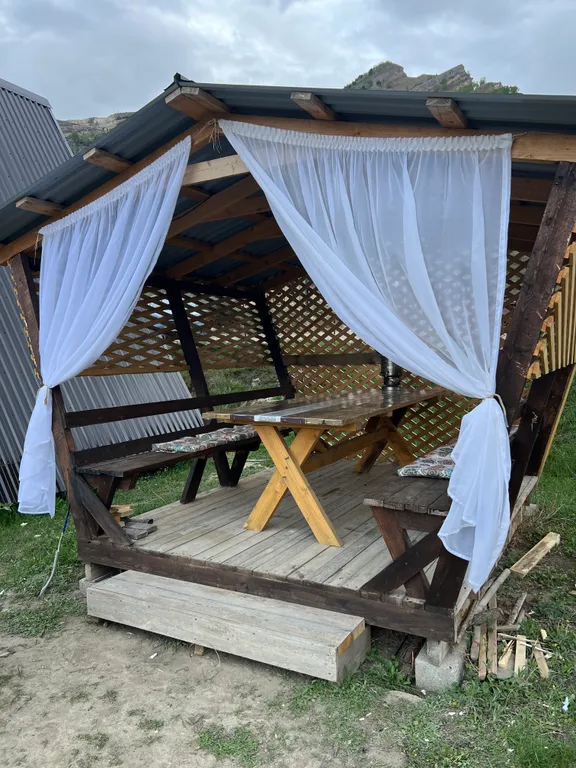 Дом в тихом уголке на вершине горы