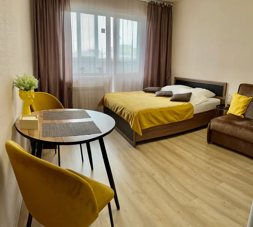 Квартира на берегу Суры под облаками