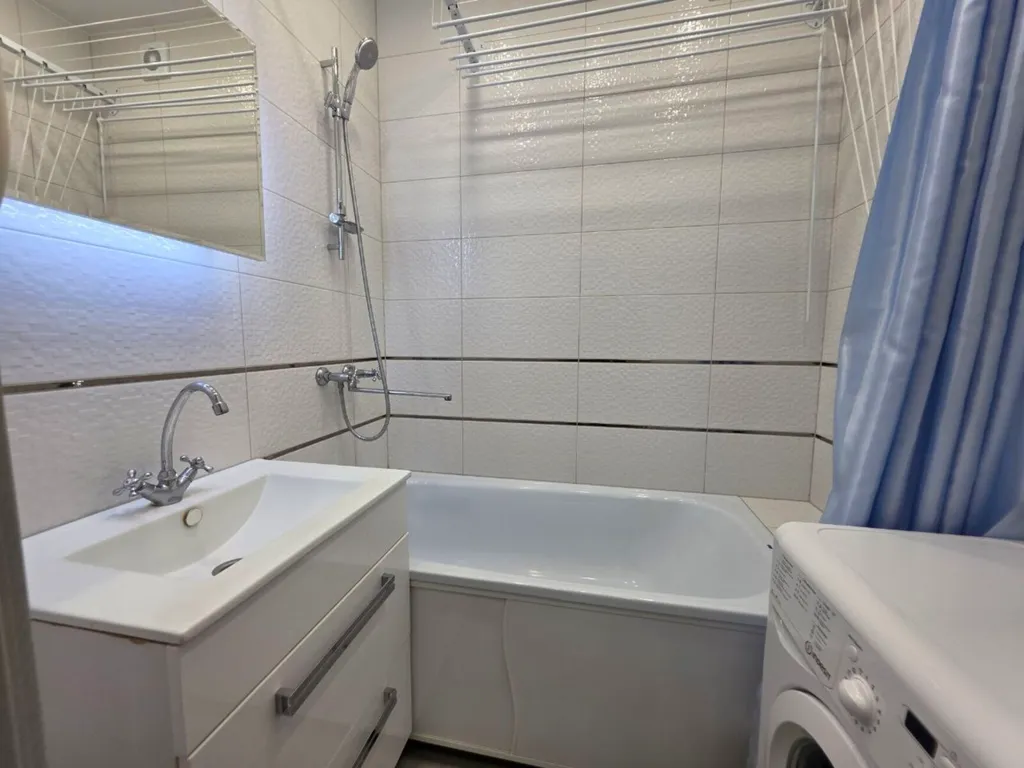 Светлая квартира у моря