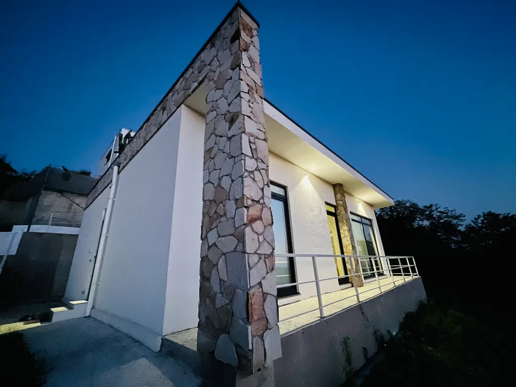 Коттедж Коттедж с панорамным видом на горы и закат — Сочи