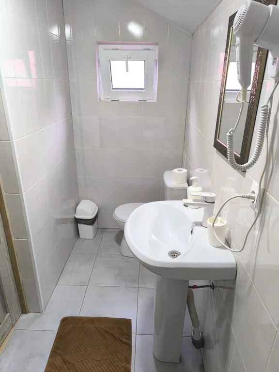 Квартира Комната — Бжид