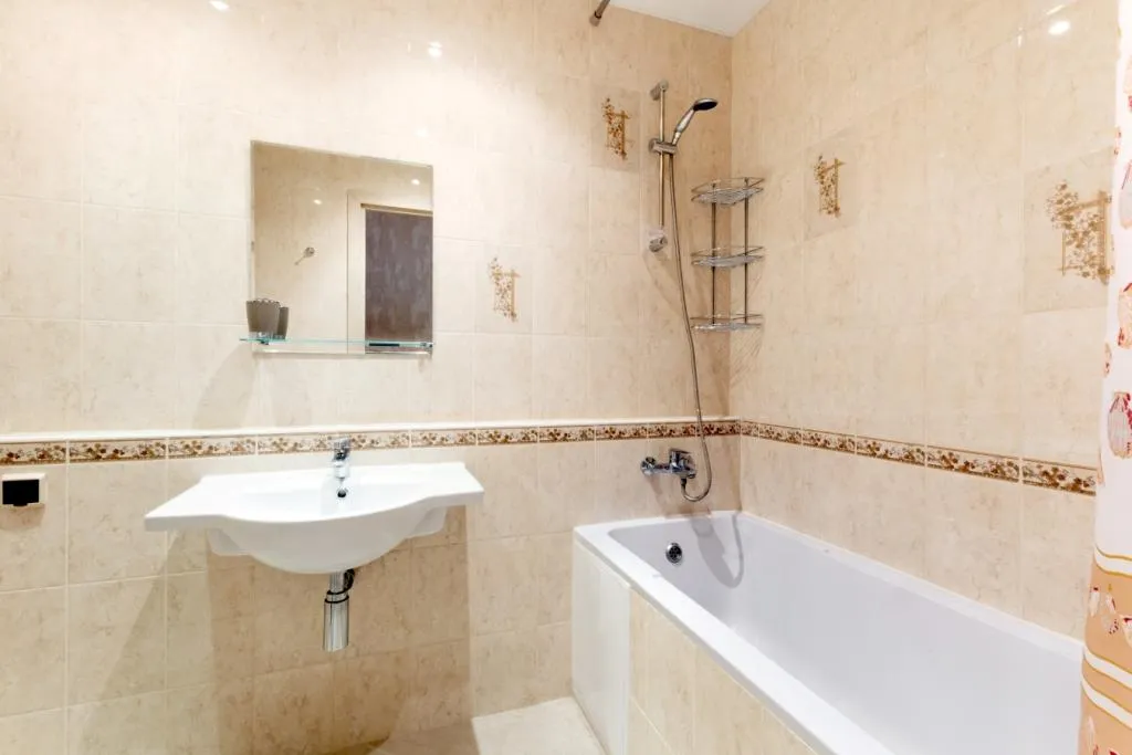 Апартаменты с двумя спальнями и кухней-столовой у ФОК Салют