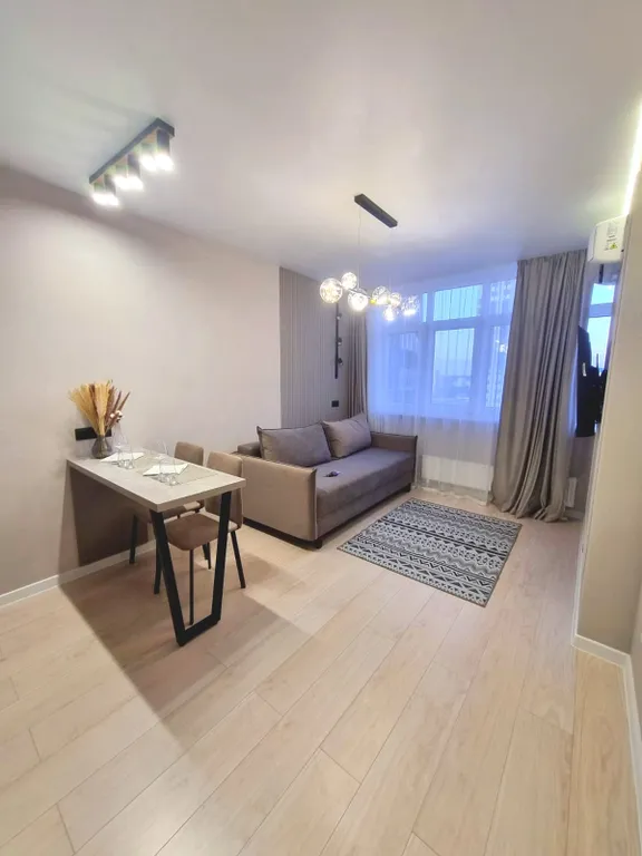 Квартира с дизайнерским ремонтом в Центральном районе