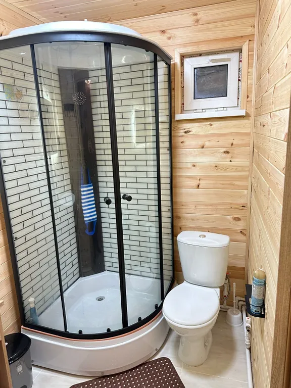 Уютный номер в лесу