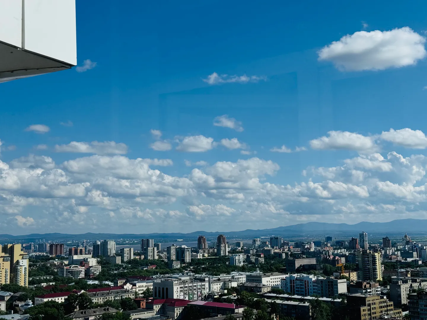 Вид на центр , набережную