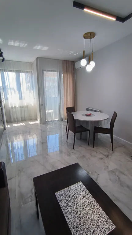 Квартира с балконом в центре